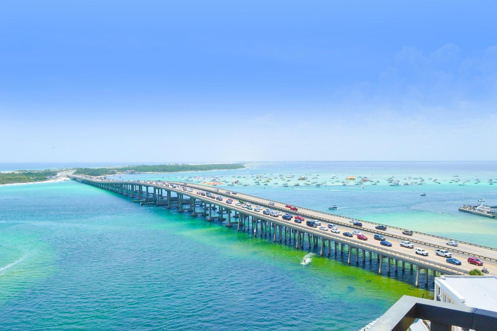 Emerald Grande Destin Zimmer foto